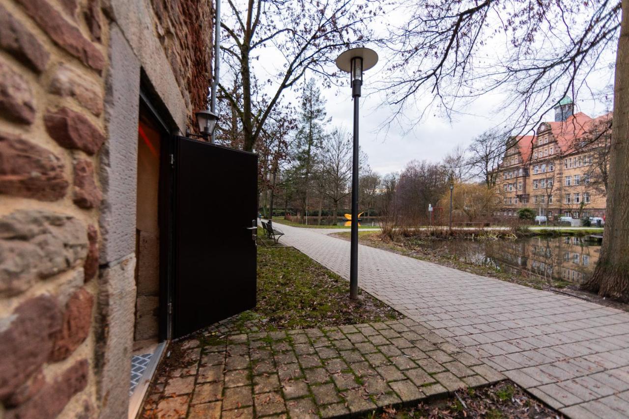 Aussergewoehnliche Uebernachtung Im Wehrturm Bad Hersfeld Exterior foto